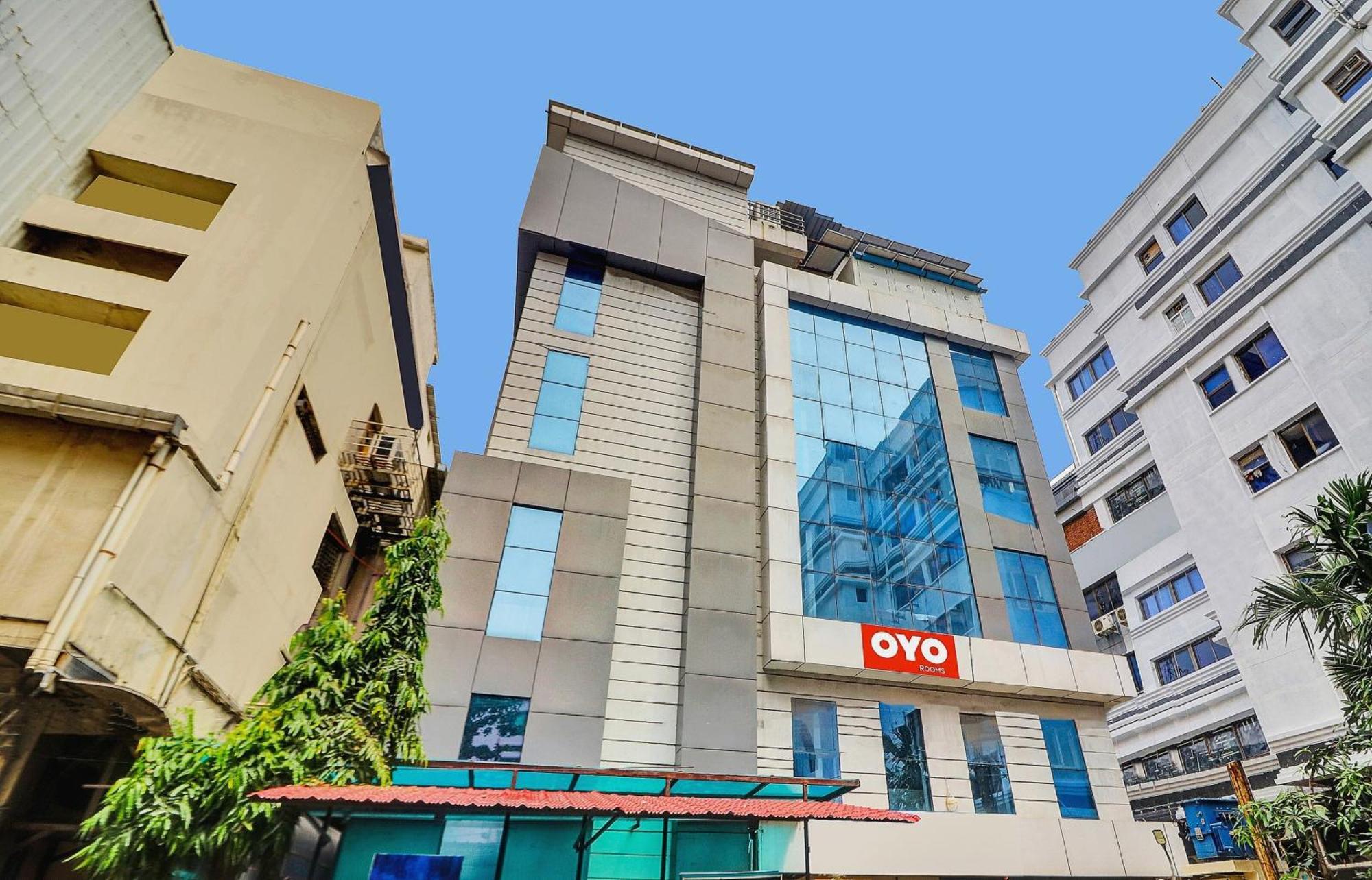 Heavens Inn Near Rasoolpura Metro Station Hyderabad Exterior photo